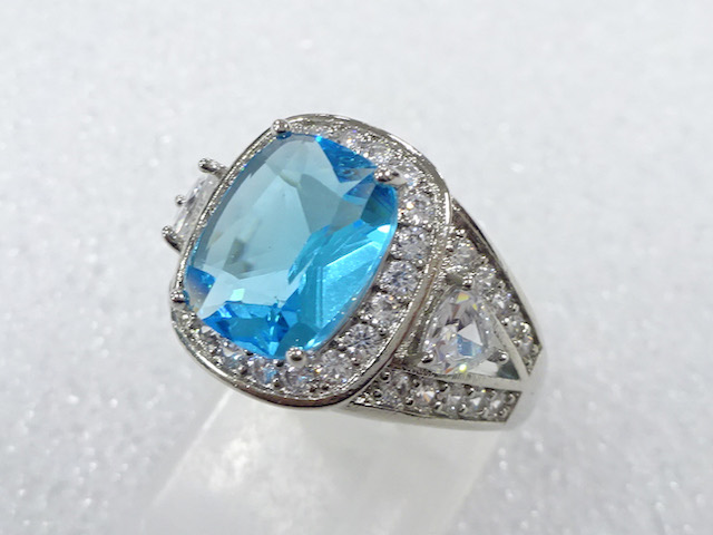 Japanese Kimono / Antique Accessories Metal